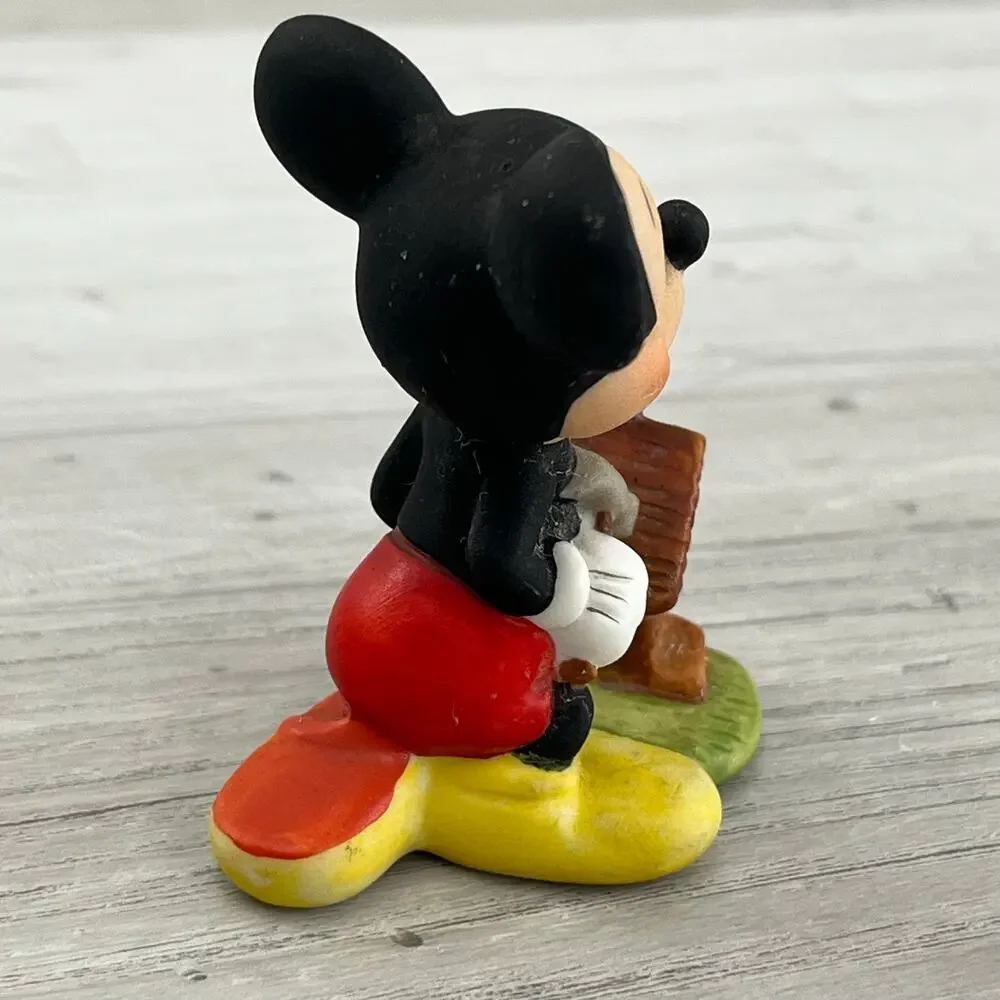 Vintage Walt Disney Productions Mickey Mouse Figurine Blue Bird House Statue